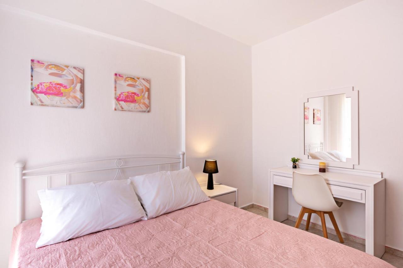 Azure Seaside Apts Magnisía エクステリア 写真
